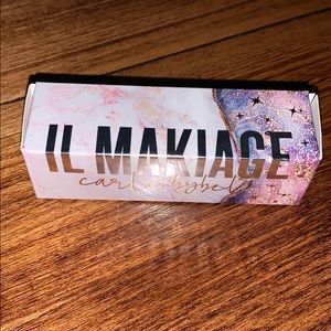 IL MAKIAGE LIPSTICK